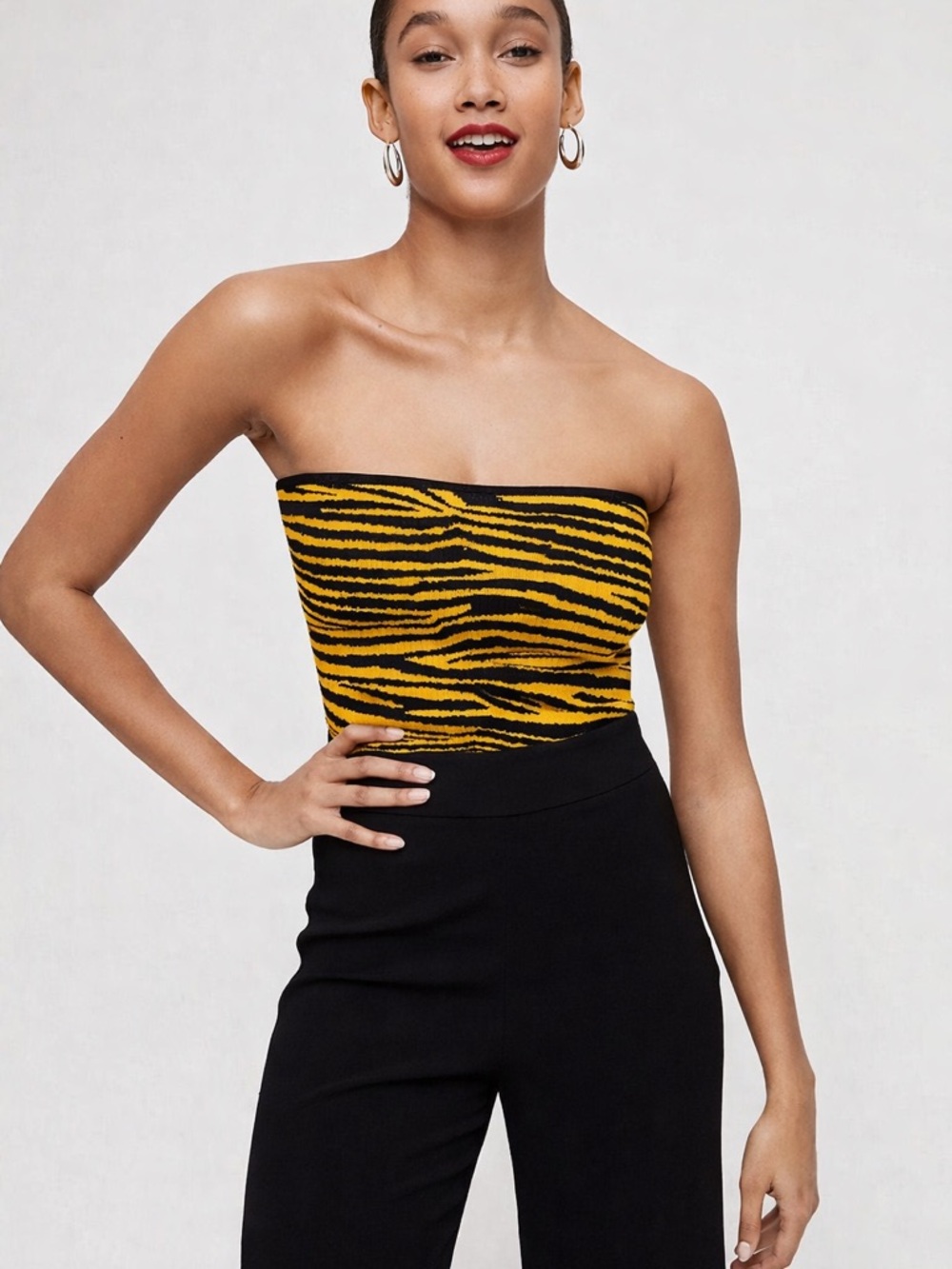 Aritzia Babaton Essamba Tube Top Strapless Bandeau Zebra Knit XS Y2K - Picture 4 of 9